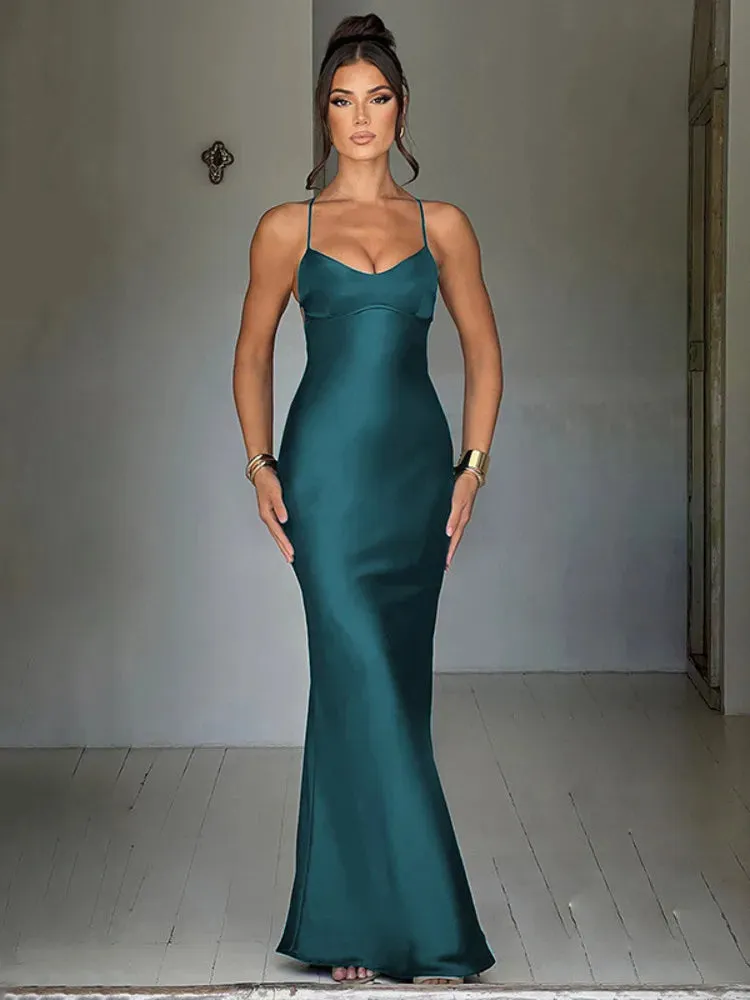 Deborah | Elegant Maxi Dress