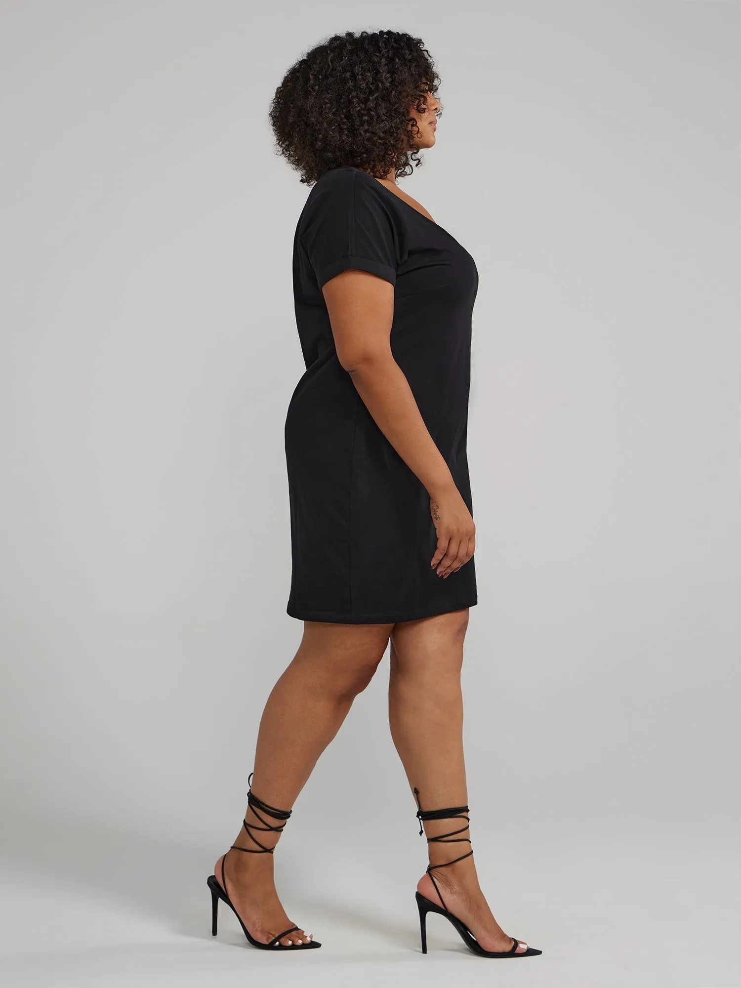 Fashion To Figure - The Perfect T-Shirt Dress