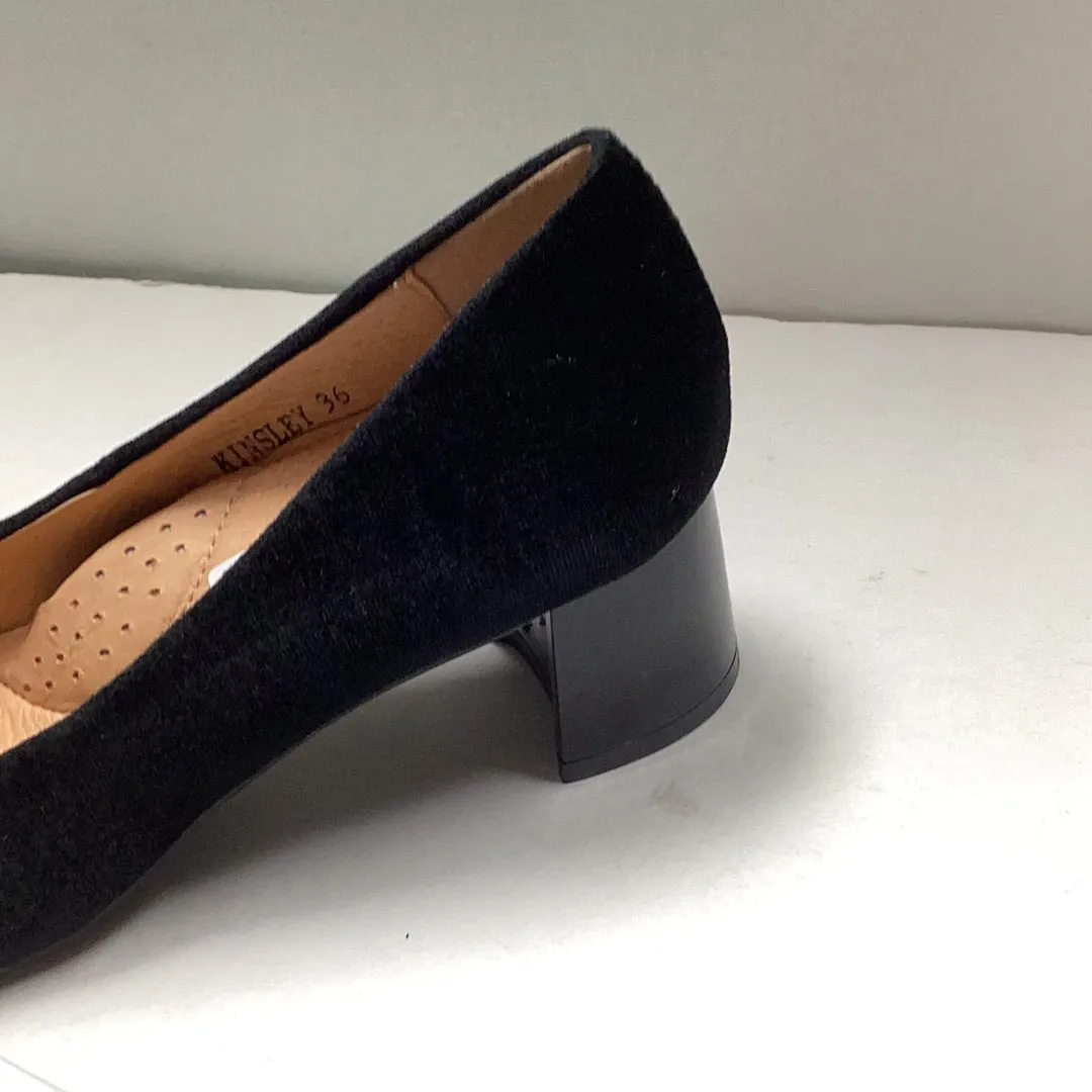 FW22 Ralph Miguel Kinsley Plain Mid-Heel Pump