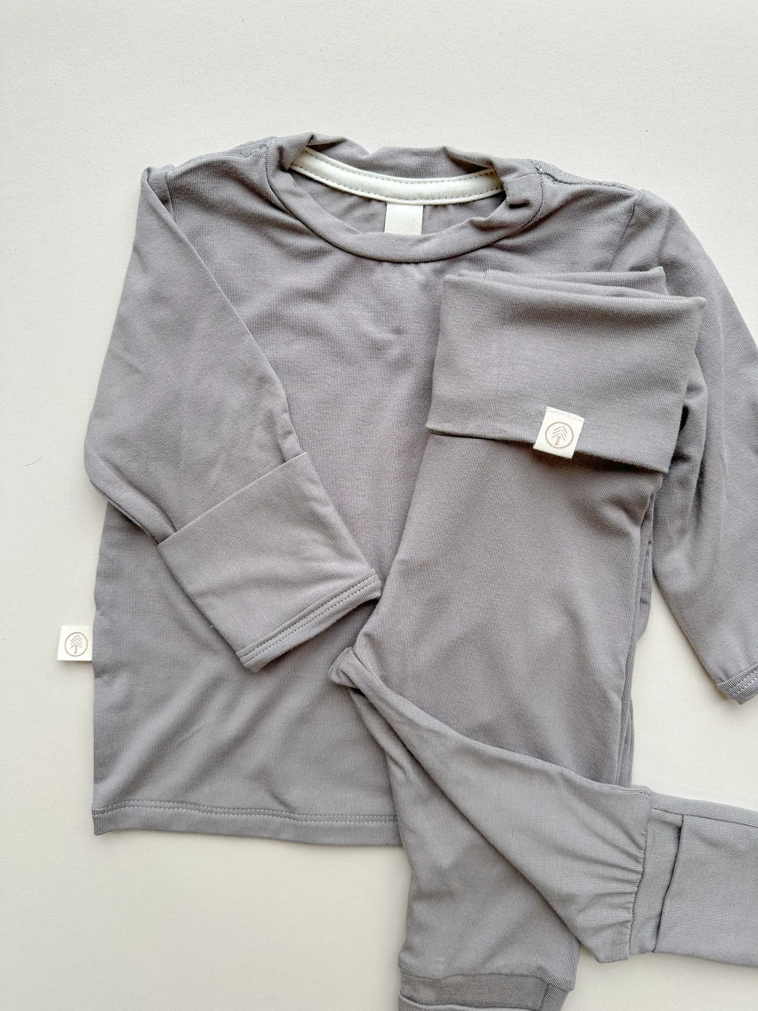 Long Sleeve T-shirt or Bodysuit with Mittens | Baby & Toddler | Luxury Bamboo | Cappuccino