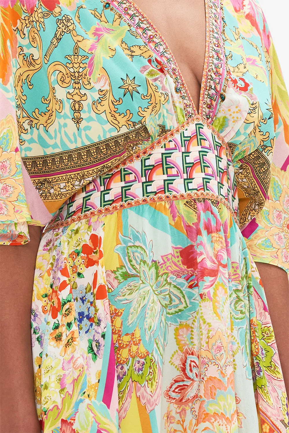 SHORT WAISTED DRESS AN ITALIAN WELCOME